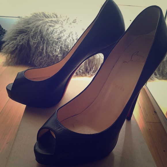 louboutin heels poshmark